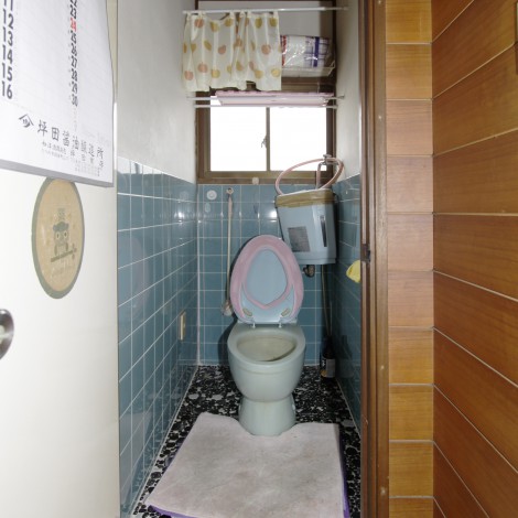 トイレリフォーム前